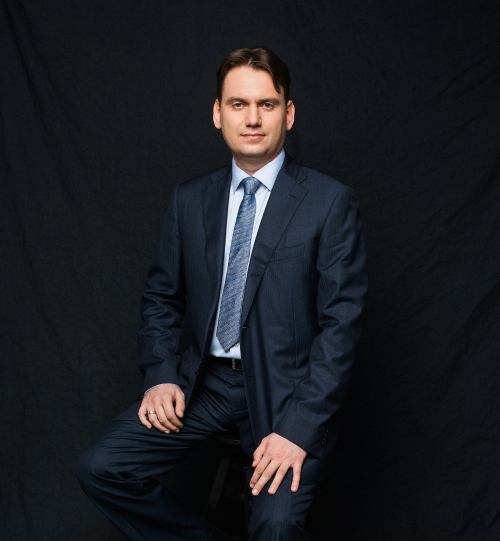 Denis Mikhalin Denis Mikhalin